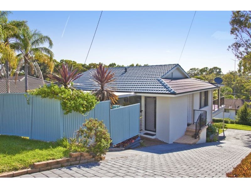 24 Haslemere Crescent, Buttaba NSW 2283