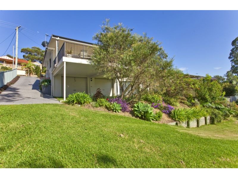 24 Haslemere Crescent, Buttaba NSW 2283