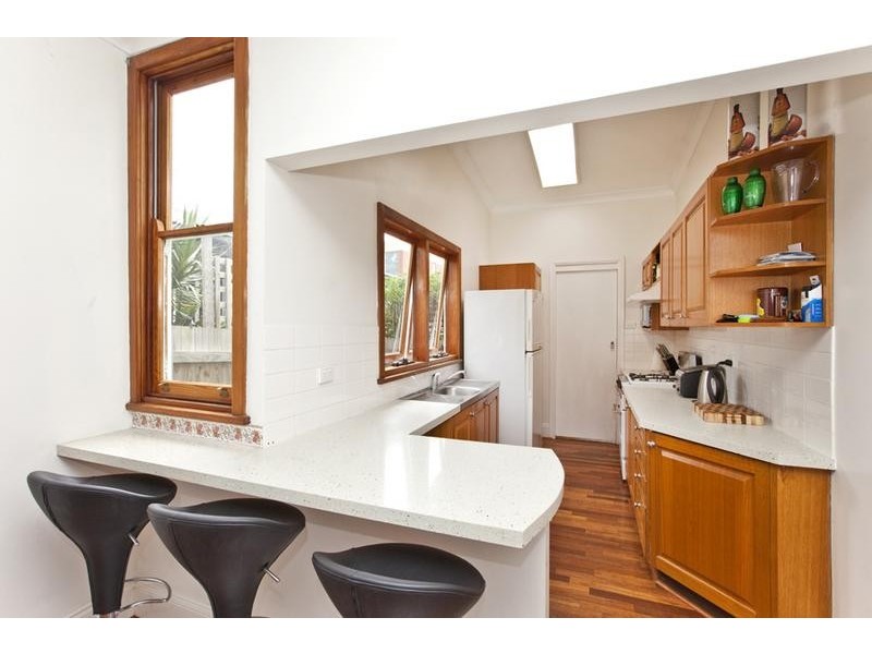 28 Railway Street, Cooks Hill NSW 2300