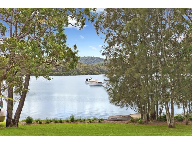 21 Blackall Avenue, Blackalls Park NSW 2283