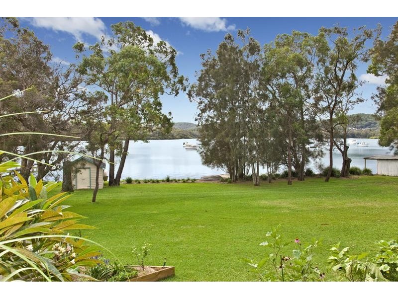 21 Blackall Avenue, Blackalls Park NSW 2283