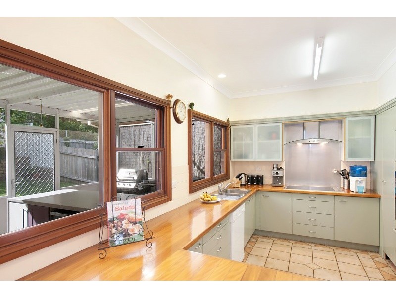 4 Hull Avenue, Buttaba NSW 2283