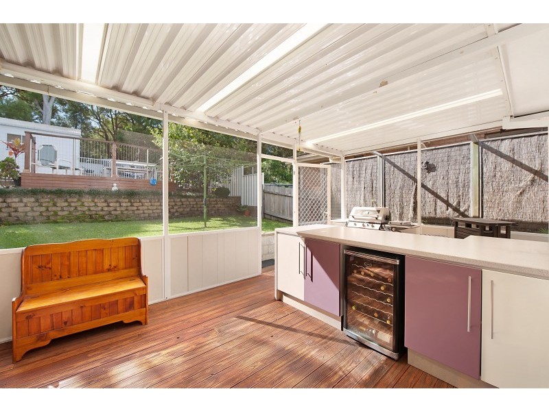 4 Hull Avenue, Buttaba NSW 2283