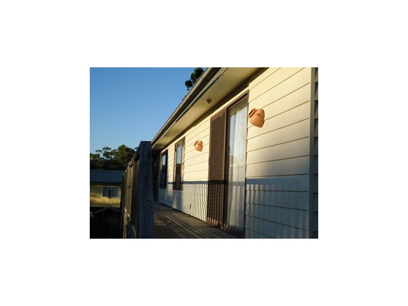 27 moani street, Wangi Wangi NSW 2267