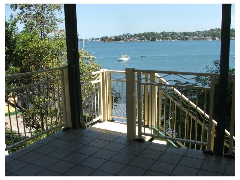 142 Sealand Road, Fishing Point NSW 2283