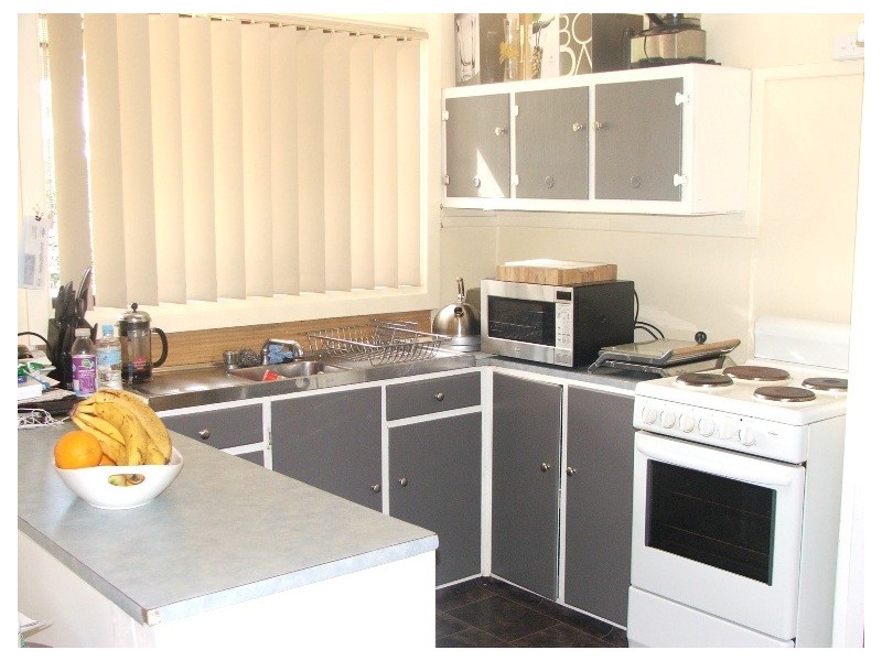 9 Milford Street, Toronto NSW 2283