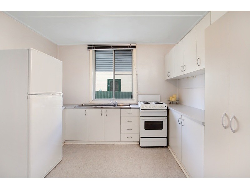 6 Gavey Street, Mayfield NSW 2304