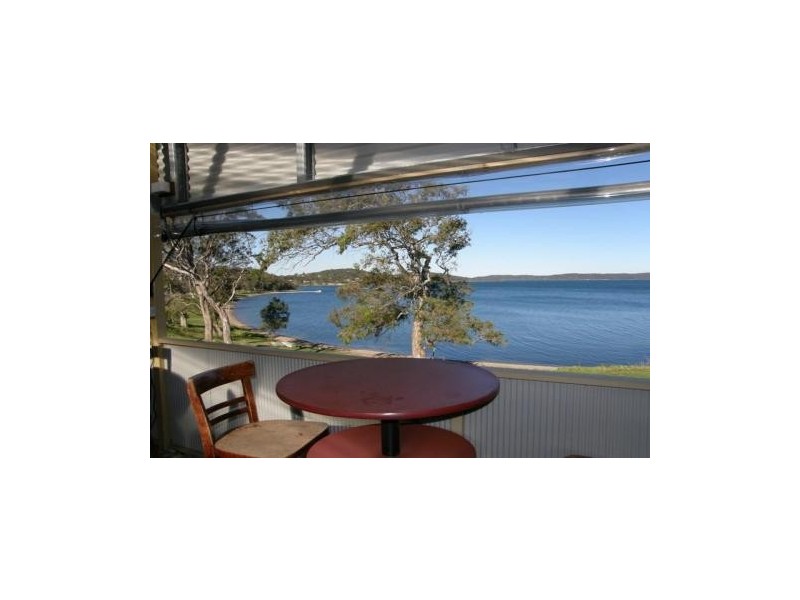 110 Dobell Drive, Wangi Wangi NSW 2267
