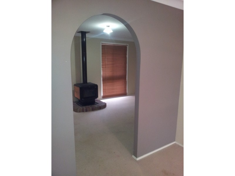32 Advance Drive, Woodrising NSW 2284