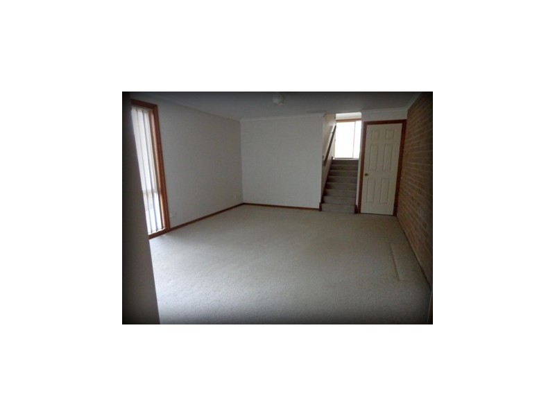 1/12A French Road, Wangi Wangi NSW 2267