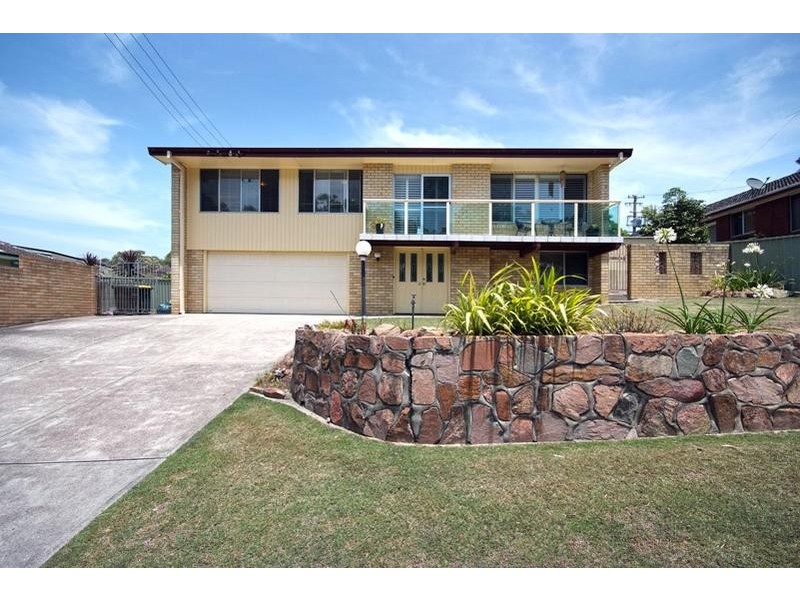 69 Kaleen Street, Charlestown NSW 2290