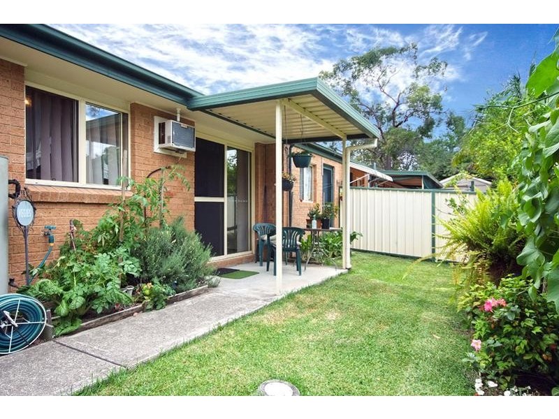 2/8 Sherwood Street, Arcadia Vale NSW 2283