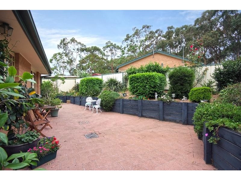 2/8 Sherwood Street, Arcadia Vale NSW 2283