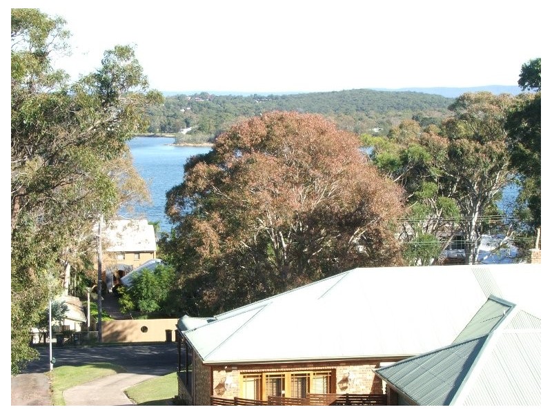 160 Coal Point Road, Coal Point NSW 2283