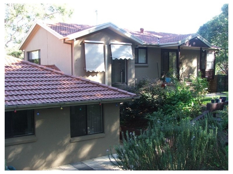 160 Coal Point Road, Coal Point NSW 2283