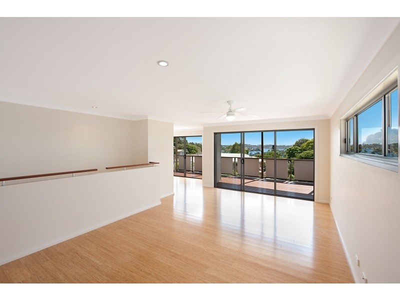 15 Dobell Drive, Wangi Wangi NSW 2267
