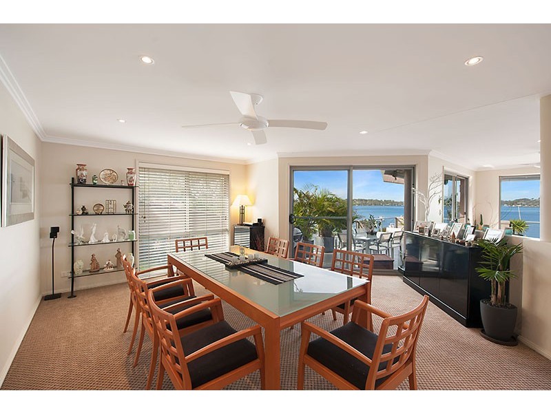 92 Sealand Road, Fishing Point NSW 2283