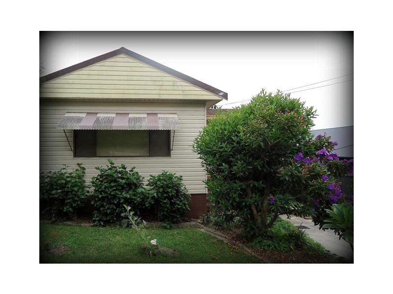27 Dobell Drive, Wangi Wangi NSW 2267