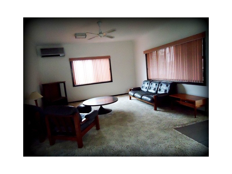 27 Dobell Drive, Wangi Wangi NSW 2267