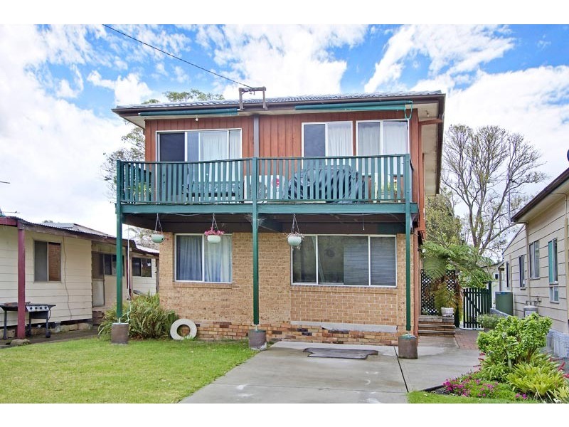 15 Lake Street, Blackalls Park NSW 2283