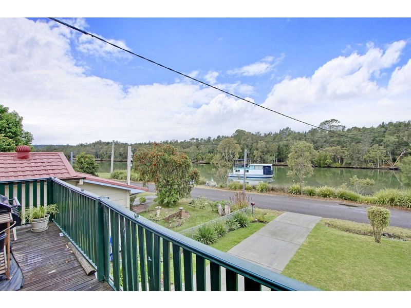 15 Lake Street, Blackalls Park NSW 2283