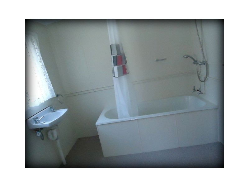 100 Watkins Road, Wangi Wangi NSW 2267