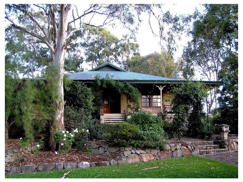 170 Grand Parade, Bonnells Bay NSW 2264