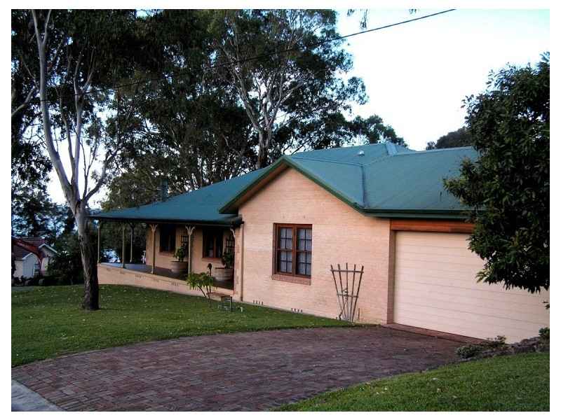 170 Grand Parade, Bonnells Bay NSW 2264