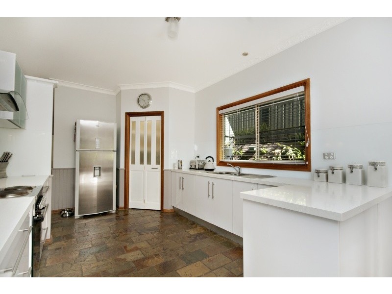 17 Fifth Street, Seahampton NSW 2286