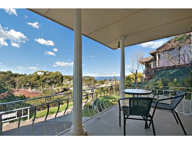 4 Gilwell Close, Fennell Bay NSW 2283