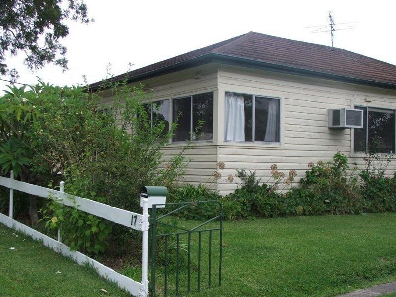 17 Ward Street, Blackalls Park NSW 2283