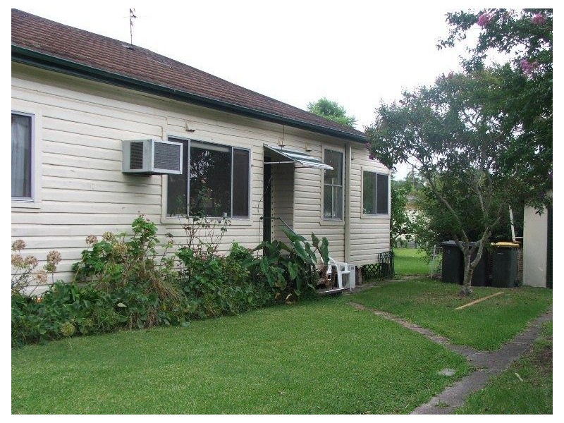 17 Ward Street, Blackalls Park NSW 2283