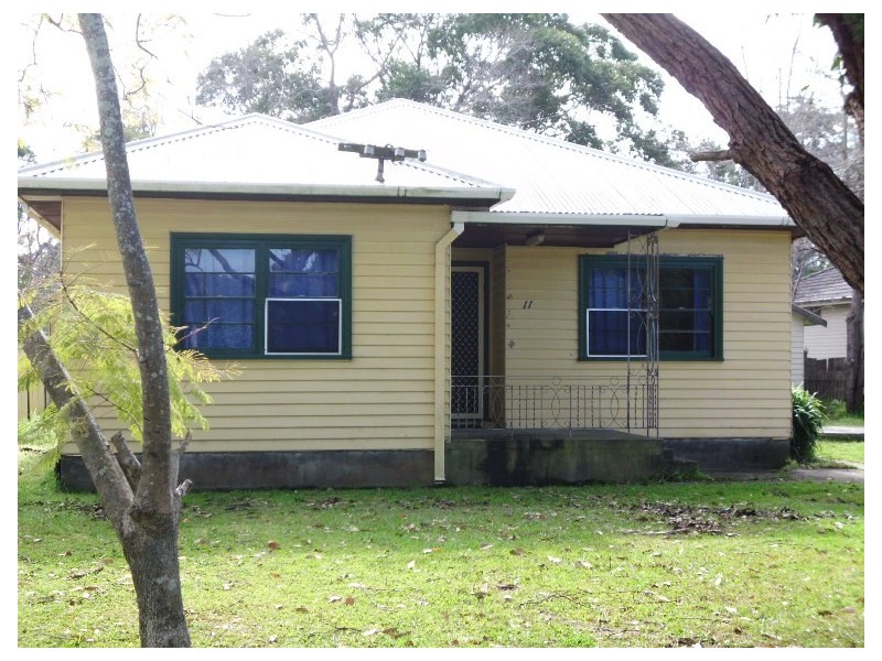 11 Adam Street, Blackalls Park NSW 2283