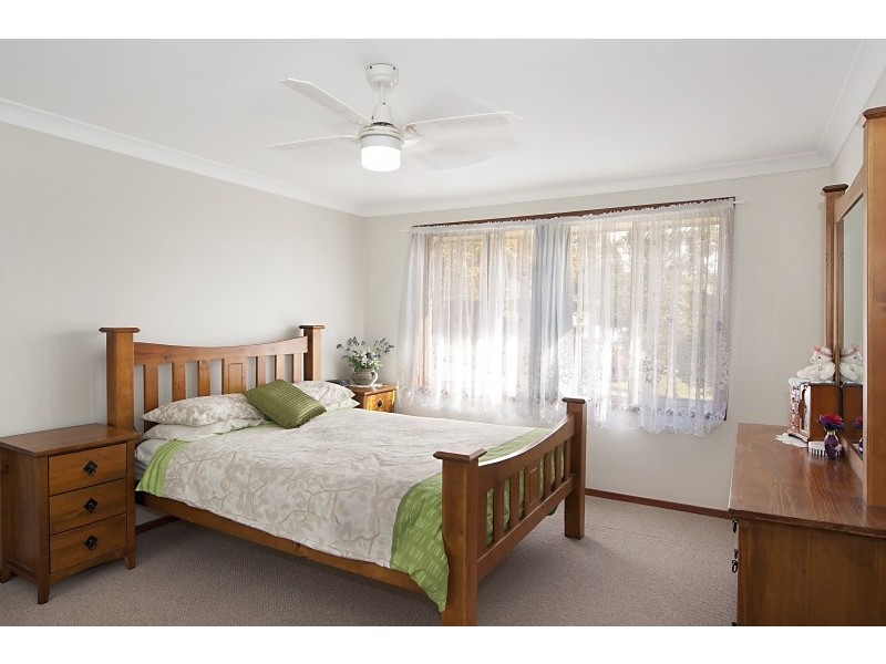 7 Muswellbrook Crescent, Booragul NSW 2284