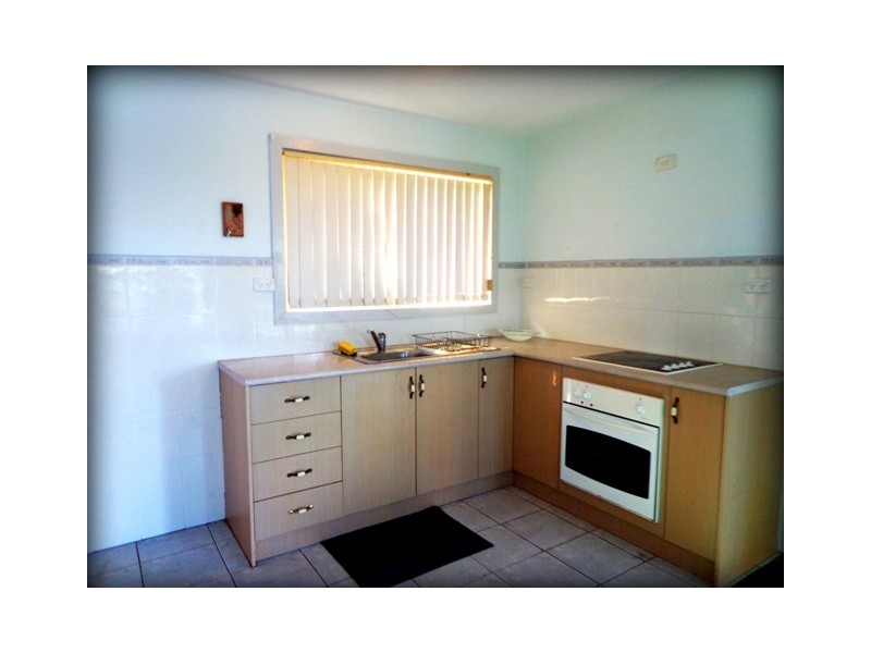 2/77 Beach Road, Wangi Wangi NSW 2267