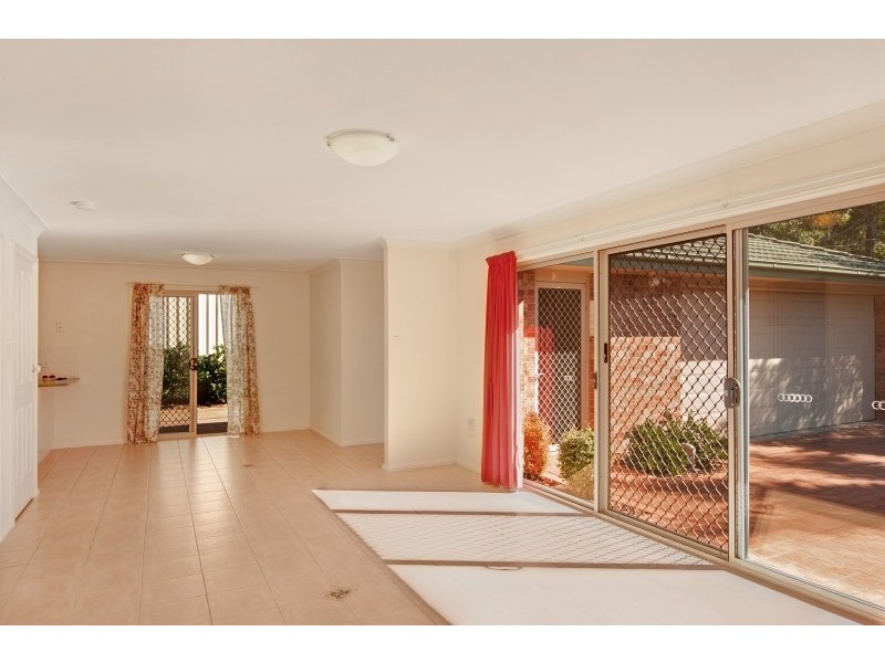 2/30 Todmorden Road, Buttaba NSW 2283