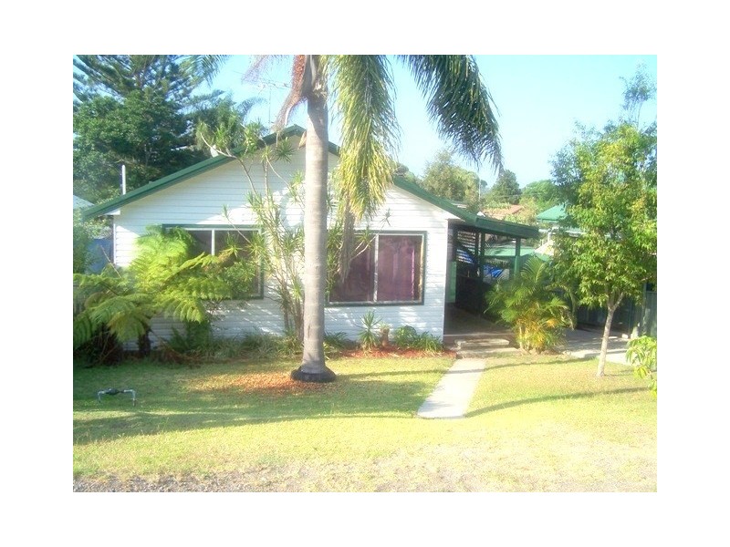 13 Glade Street, Arcadia Vale NSW 2283