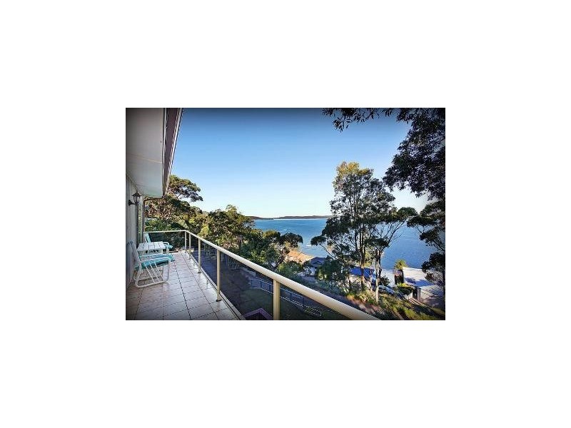 2/77 Beach Road, Wangi Wangi NSW 2267