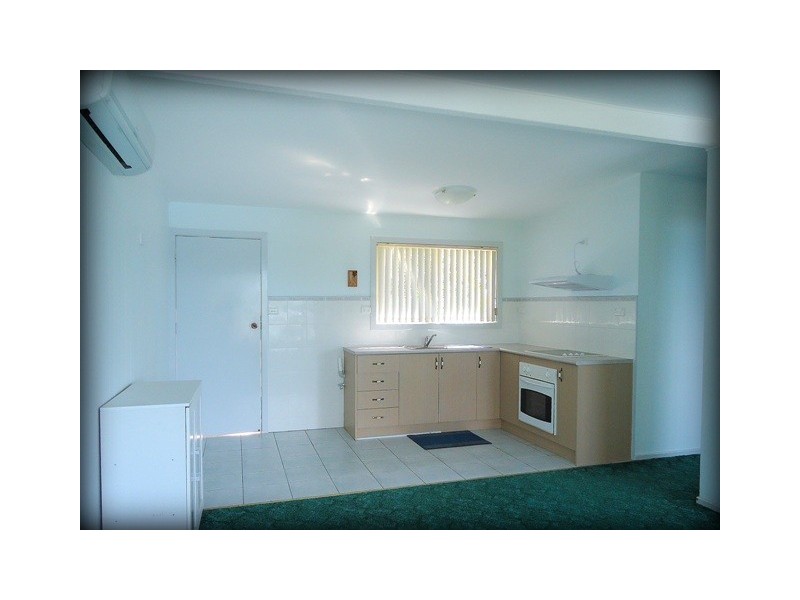 2/77 Beach Road, Wangi Wangi NSW 2267