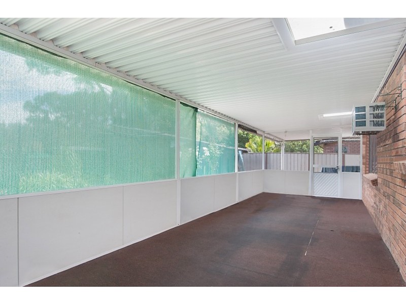 10 Angela Close, Carey Bay NSW 2283