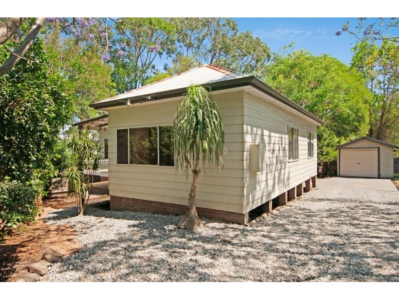 152 Railway Street, Teralba NSW 2284
