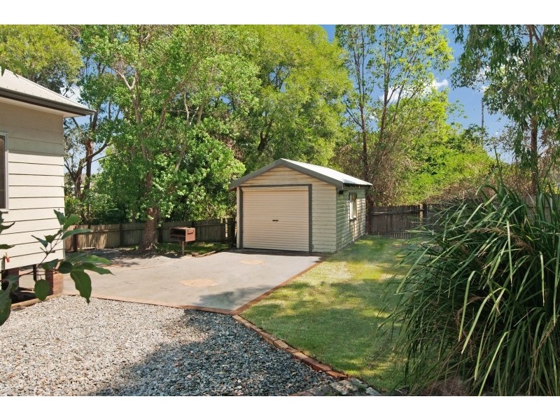152 Railway Street, Teralba NSW 2284