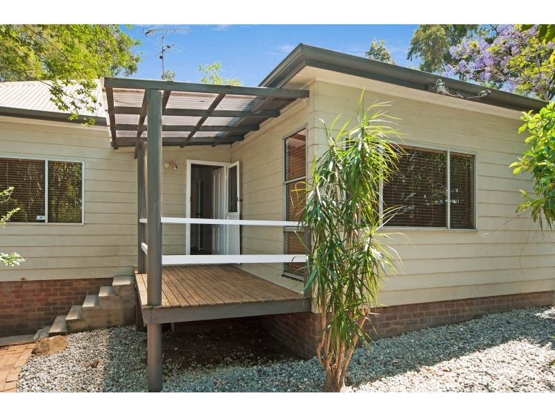 152 Railway Street, Teralba NSW 2284