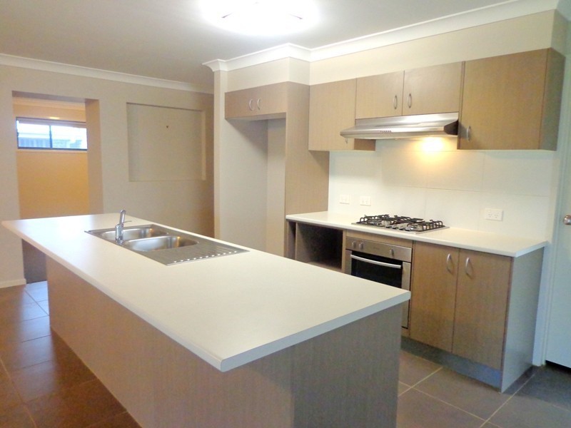 1 Bowerbird Close, Aberglasslyn NSW 2320