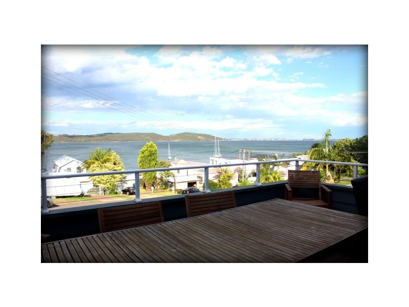 26 Excelsior Parade, Carey Bay NSW 2283
