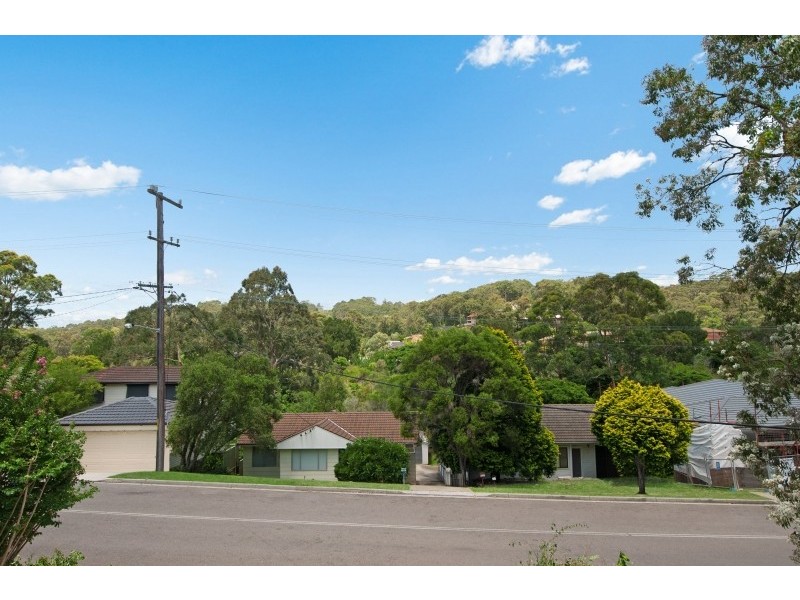 6 Kirkdale Drive, Kotara South NSW 2289