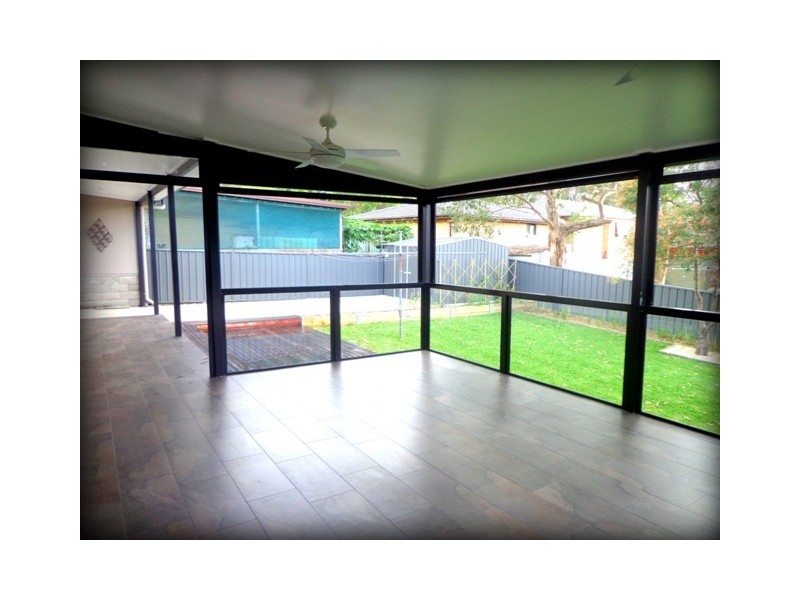 15 Noorumba Close, Carey Bay NSW 2283