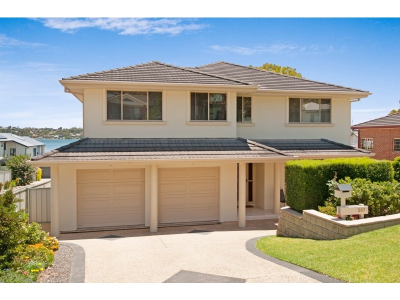 267 Coal Point Road, Coal Point NSW 2283