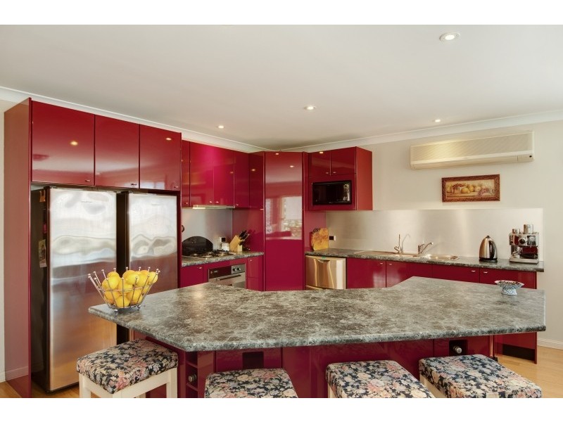 267 Coal Point Road, Coal Point NSW 2283
