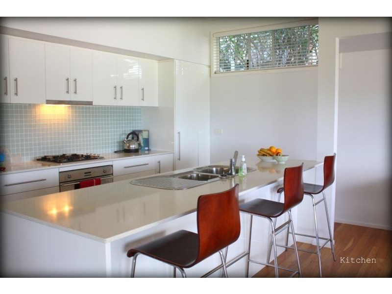 26 Excelsior Parade, Carey Bay NSW 2283